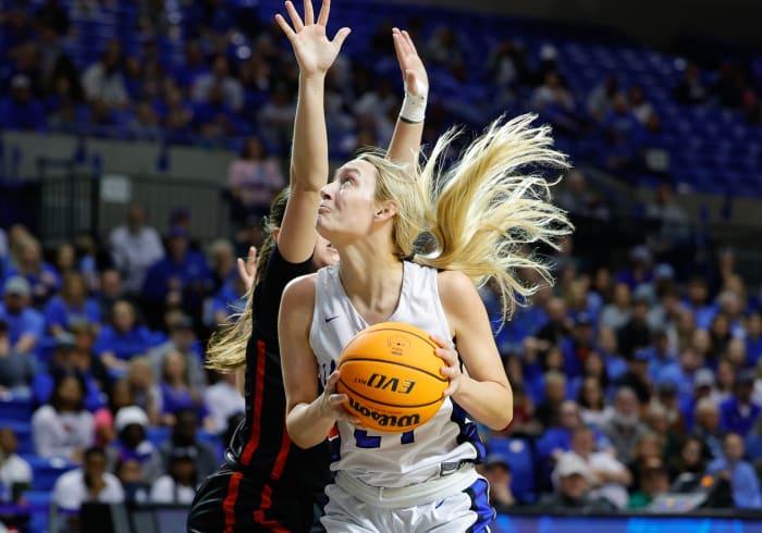 AAA Finals BB Mammoth Spring vs Norfolk__00011